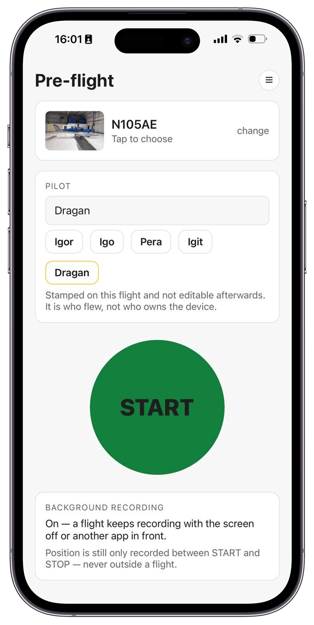The pre-flight screen of the WingOps mobile app: the chosen aircraft, the pilot, and the START button that begins recording